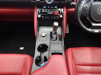 2021 Lexus IS 缩略图 19