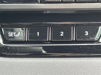 2023 Lexus RX — миниатюра 25
