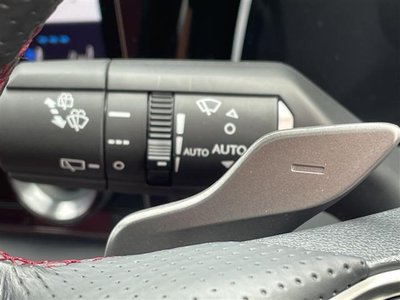 2023 Lexus RX — миниатюра 16