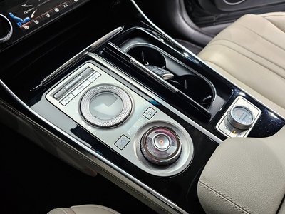 GENESIS GV80 - 9