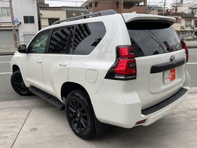 TOYOTA LAND CRUISER PRADO - 5