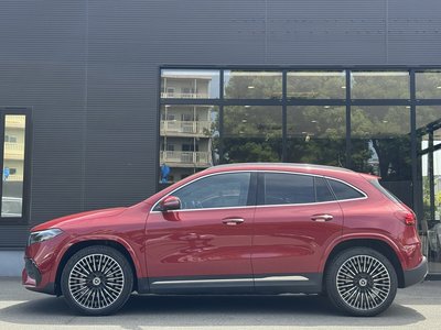 MERCEDES-BENZ EQA - 3