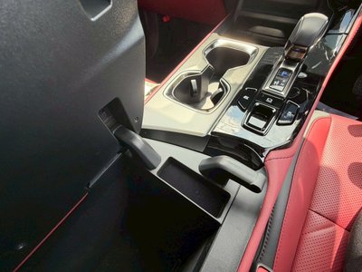 صورة مصغرة 35 لـ 2026 Lexus NX