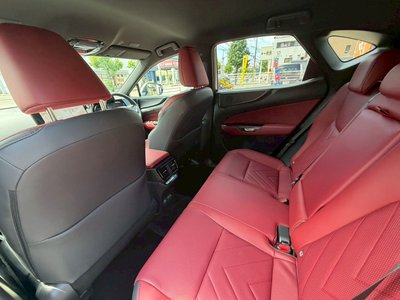 صورة مصغرة 40 لـ 2026 Lexus NX