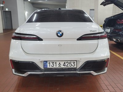 BMW 7 SERIES - 3