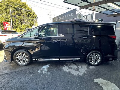 TOYOTA ALPHARD - 10