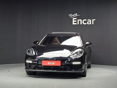 PORSCHE PANAMERA - 2