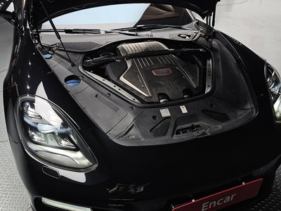 PORSCHE PANAMERA - 7