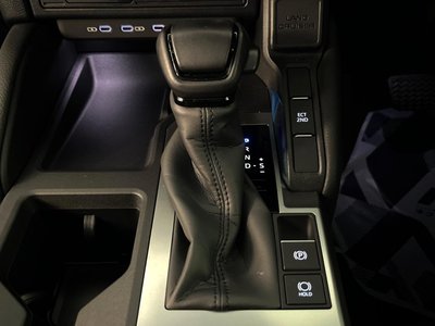 2025 Toyota LAND CRUISER 250 — миниатюра 56