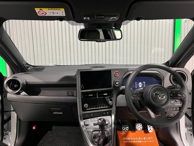 TOYOTA GR YARIS - 7