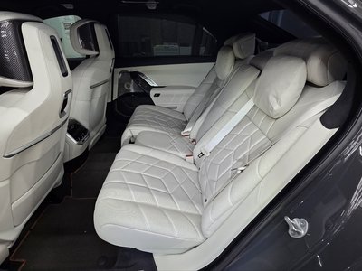 2025 BMW I7 照片 5