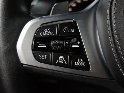 2021 BMW X6 — миниатюра 30