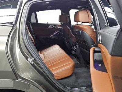 2021 BMW X6 — миниатюра 18