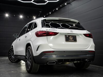 MERCEDES-BENZ GLA - 7