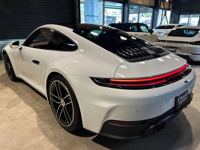 PORSCHE 911 - 10