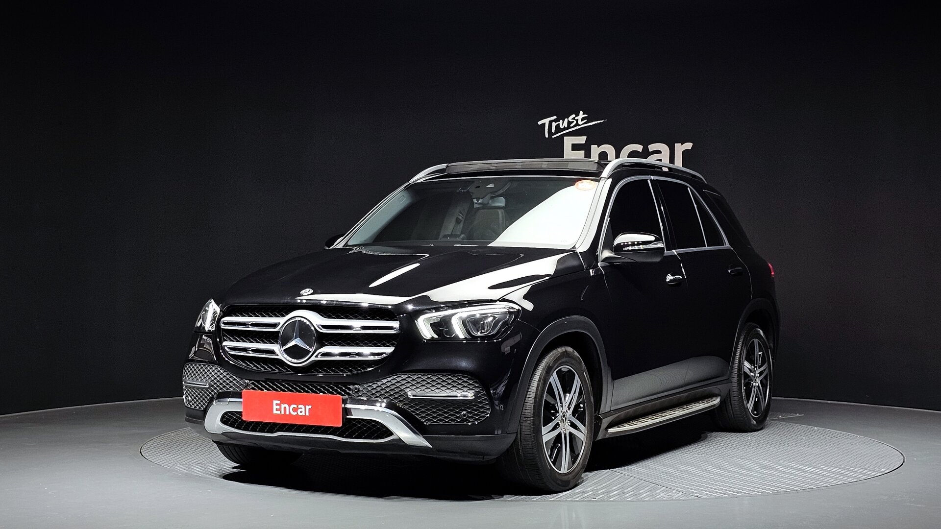 MERCEDES-BENZ GLE - View 1