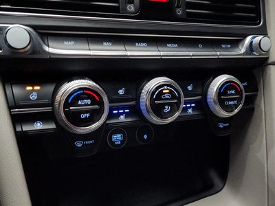 صورة مصغرة 19 لـ 2022 Genesis THE NEW G70