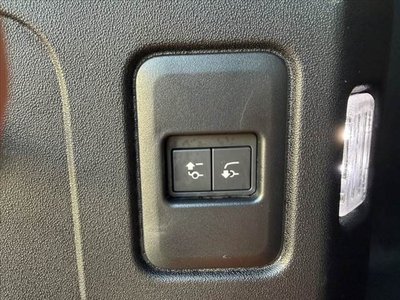 2023 LAND Rover DEFENDER 缩略图 22
