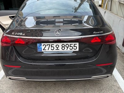 MERCEDES-BENZ E-CLASS - 5