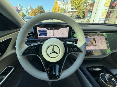 MERCEDES-BENZ E-CLASS - 2