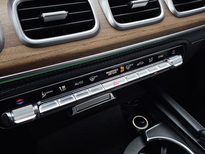 2021 Mercedes-BENZ GLE — миниатюра 28