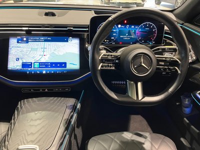 MERCEDES-BENZ E-CLASS - 7