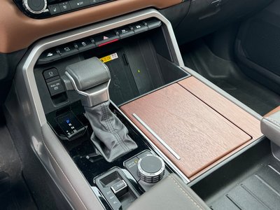 صورة مصغرة 33 لـ 2022 Toyota TUNDRA