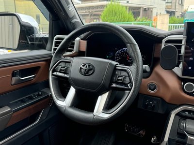 صورة مصغرة 37 لـ 2022 Toyota TUNDRA