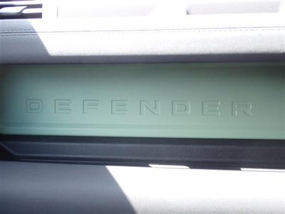 صورة مصغرة 37 لـ 2023 LAND Rover DEFENDER
