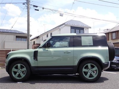 LAND ROVER DEFENDER - 5