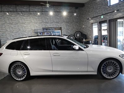 BMW ALPINA D3 TOURING - 4