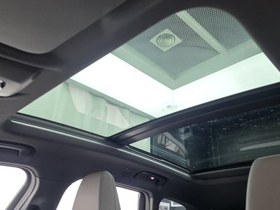 2025 BMW X1 缩略图 24