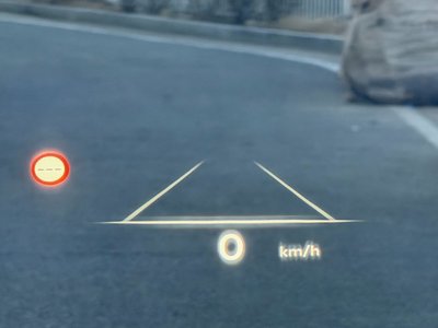 2025 Genesis GV70 — миниатюра 12