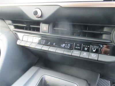 2022 Toyota CROWN CROSSOVER 缩略图 14