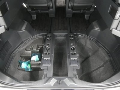2025 Toyota VELLFIRE 缩略图 24