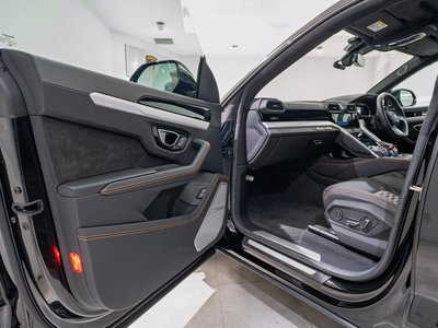 2023 Lamborghini URUS — миниатюра 11