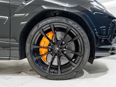 2023 Lamborghini URUS 照片 3