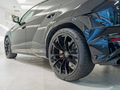 2023 Lamborghini URUS 照片 6