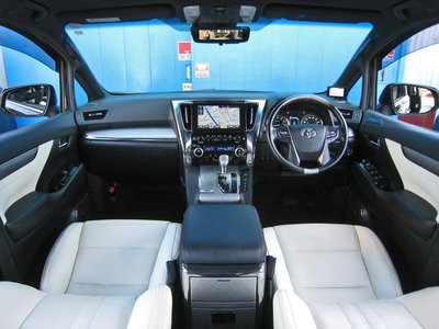 صورة مصغرة 26 لـ 2019 TOYOTA ALPHARD