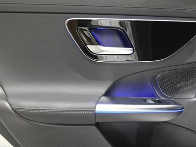 2025 Mercedes-BENZ C-CLASS 缩略图 40