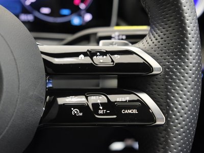 2025 Mercedes-BENZ C-CLASS 照片 10
