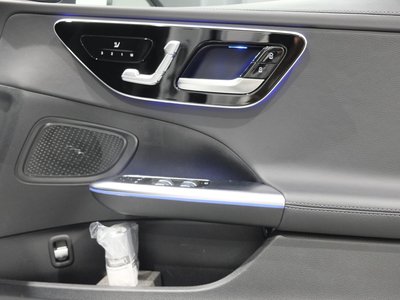 2025 Mercedes-BENZ C-CLASS 缩略图 21