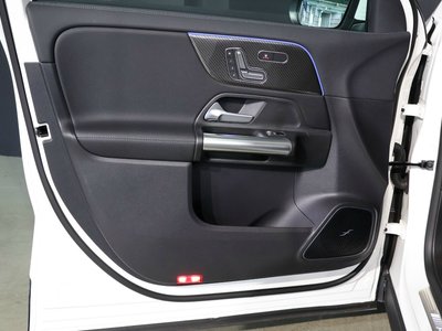 2026 Mercedes-BENZ GLA AMG — миниатюра 47