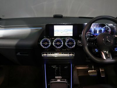 2026 Mercedes-BENZ GLA AMG 照片 8