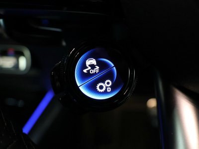 2026 Mercedes-BENZ GLA AMG — миниатюра 28