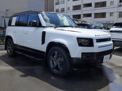 LAND ROVER DEFENDER - 5