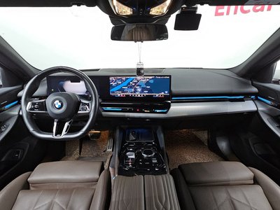 BMW 5 SERIES - 5
