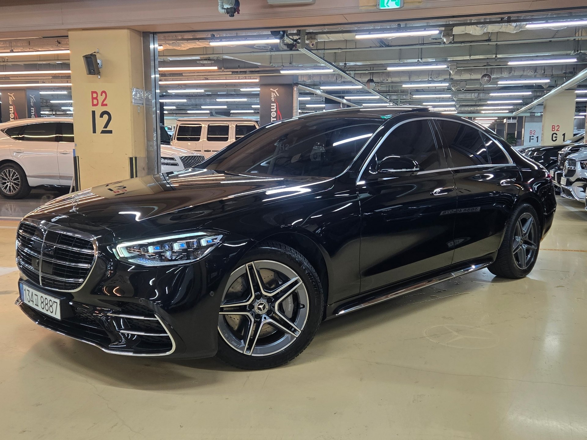 MERCEDES-BENZ S-CLASS - View 1