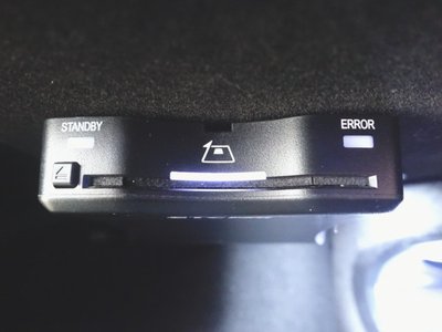 MERCEDES-BENZ E-CLASS - 10