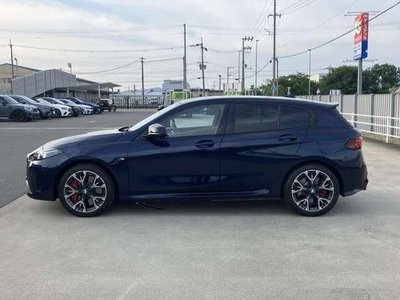 2025 BMW 1 SERIES 照片 5